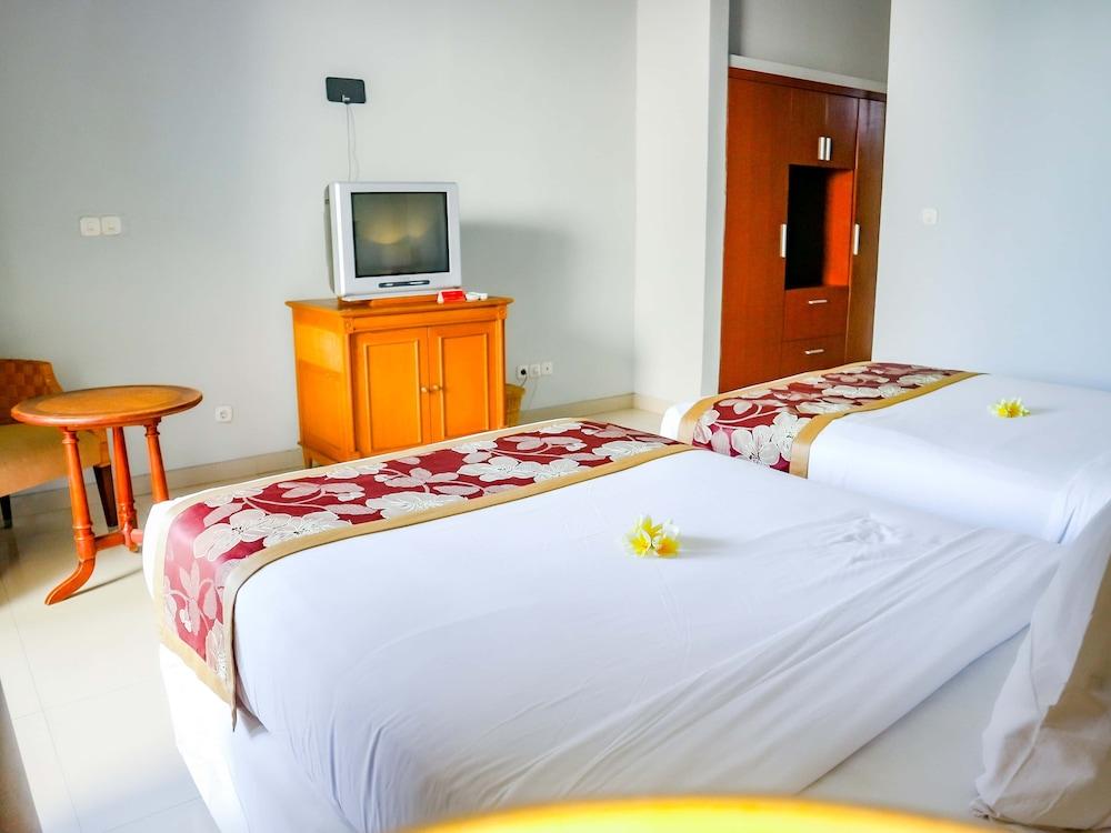 U Tube Hotel Uluwatu Eksteriør billede
