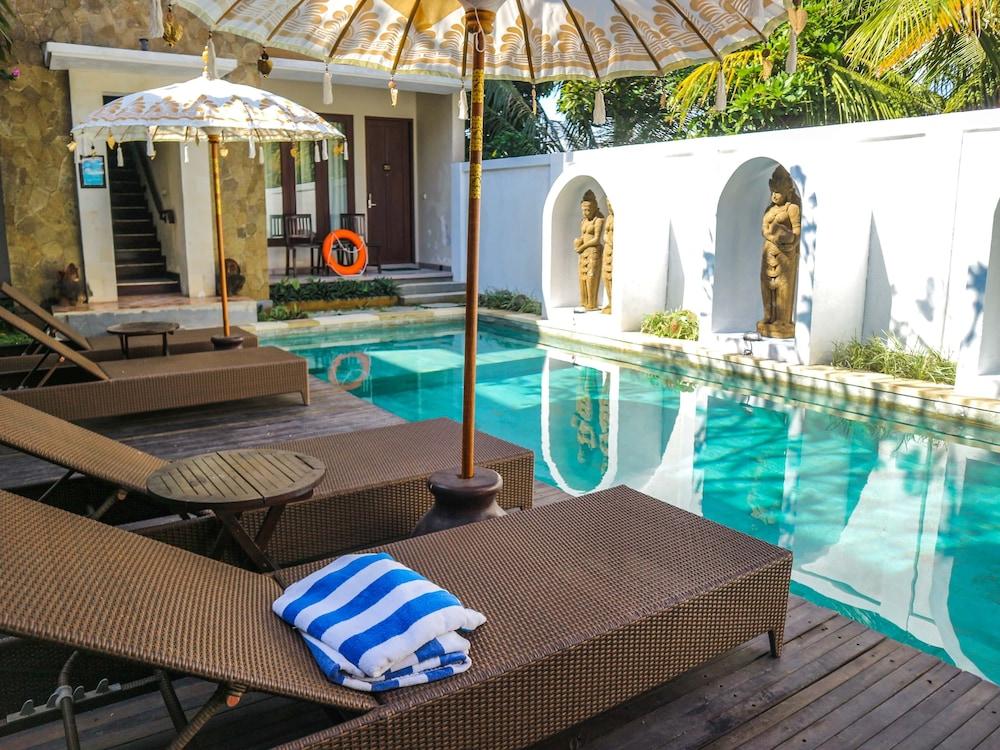 U Tube Hotel Uluwatu Eksteriør billede