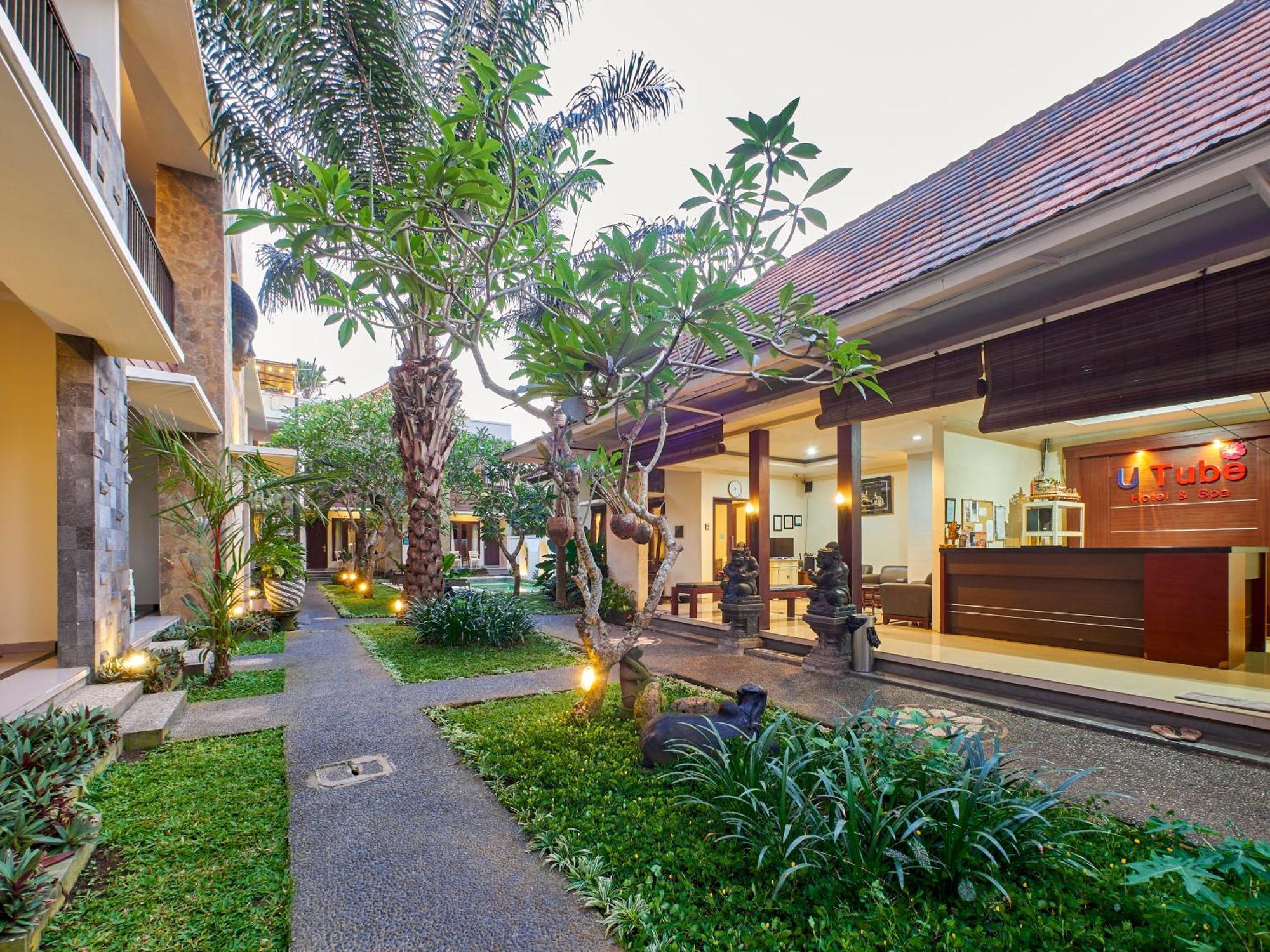 U Tube Hotel Uluwatu Eksteriør billede