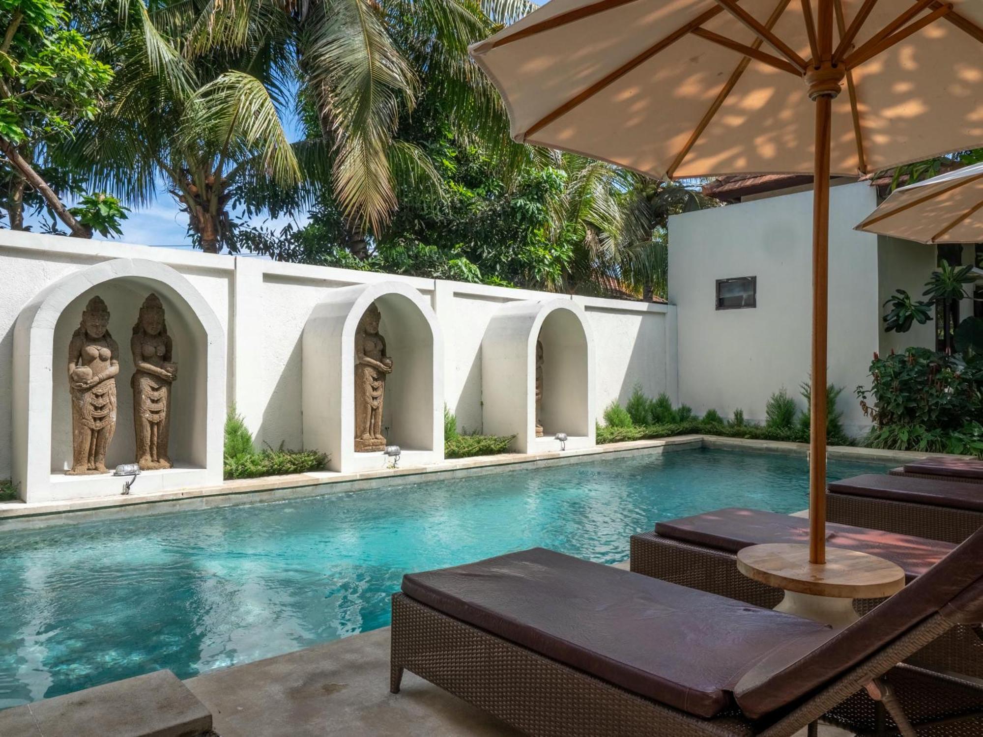 U Tube Hotel Uluwatu Eksteriør billede